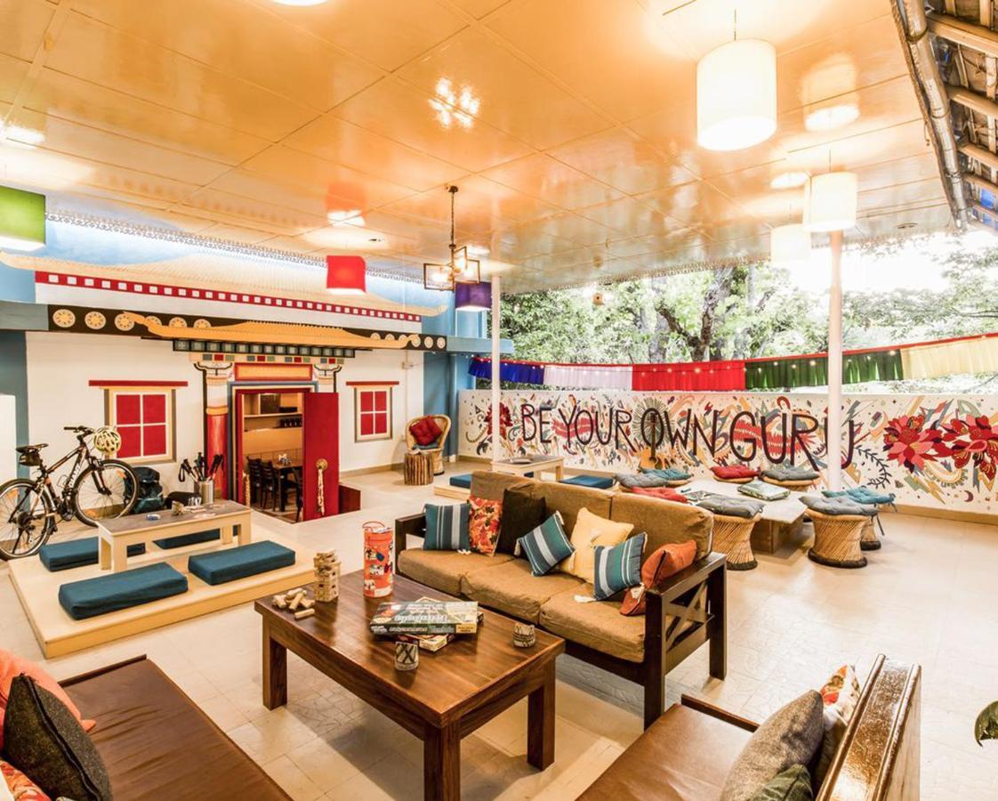 The Trippy Tribe Hostel Bir  Exterior photo